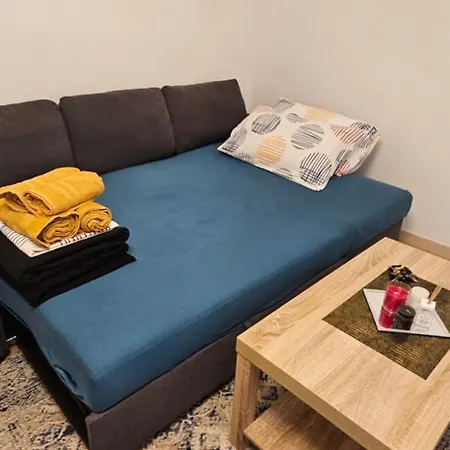 Nicrob Apartment *